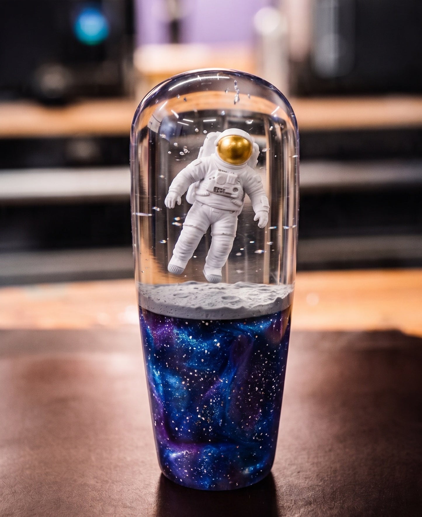 [PRE-ORDER] LED Astronaut Knob